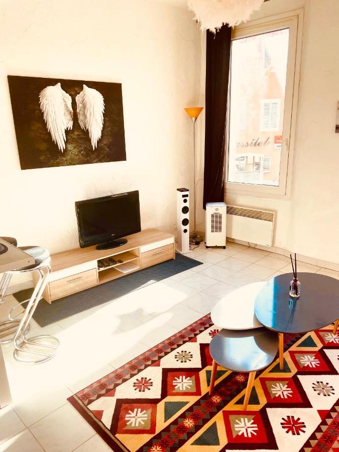 So'Conciergerie -Studio Situe Dans Le Centre Ville Каси Екстериор снимка